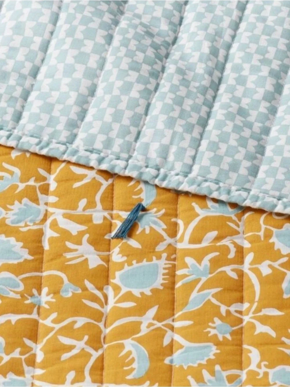 Threshold King Earthy Vines Quilt and 2 Pillow Shams Mustard Yellow / Teal Blue